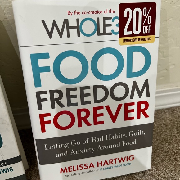 Whole 30 book set! 4 New Books! - Picture 5 of 6
